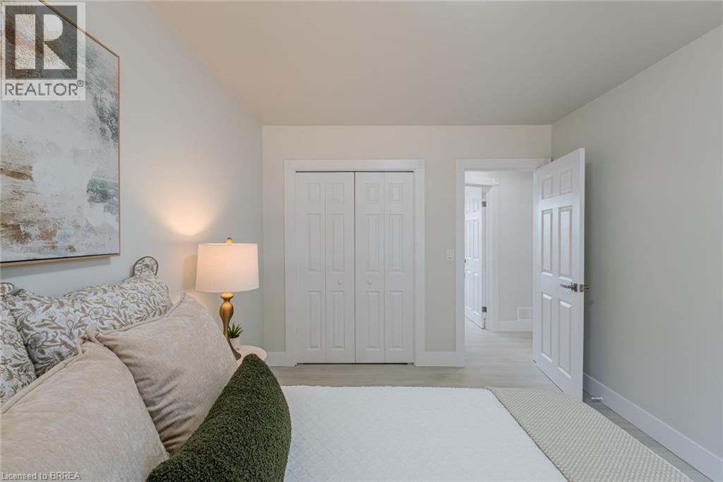 106 Wood Street, Brantford, Ontario  N3R 2L3 - Photo 18 - 40797917