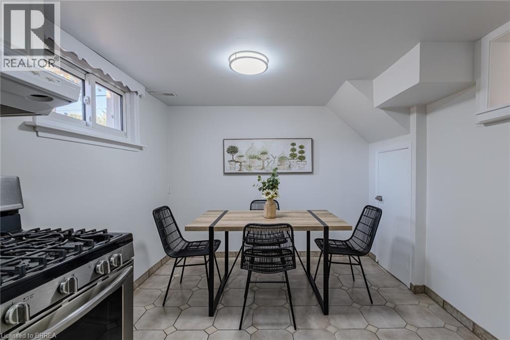 106 Wood Street, Brantford, Ontario  N3R 2L3 - Photo 22 - 40797917