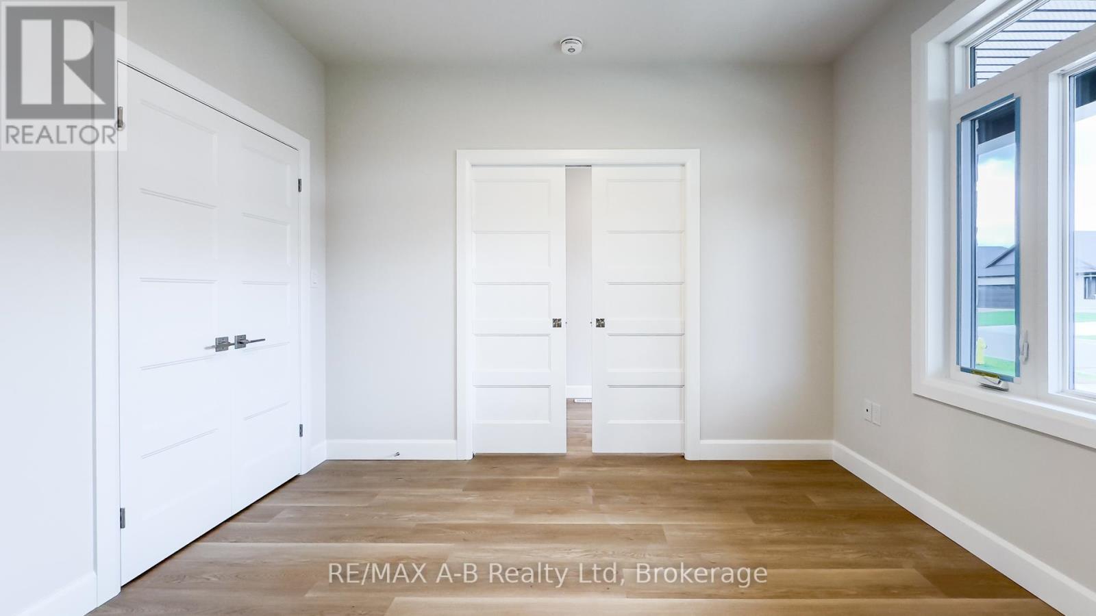 21 Nelson Street, West Perth, Ontario  N0K 1N0 - Photo 8 - X12419298