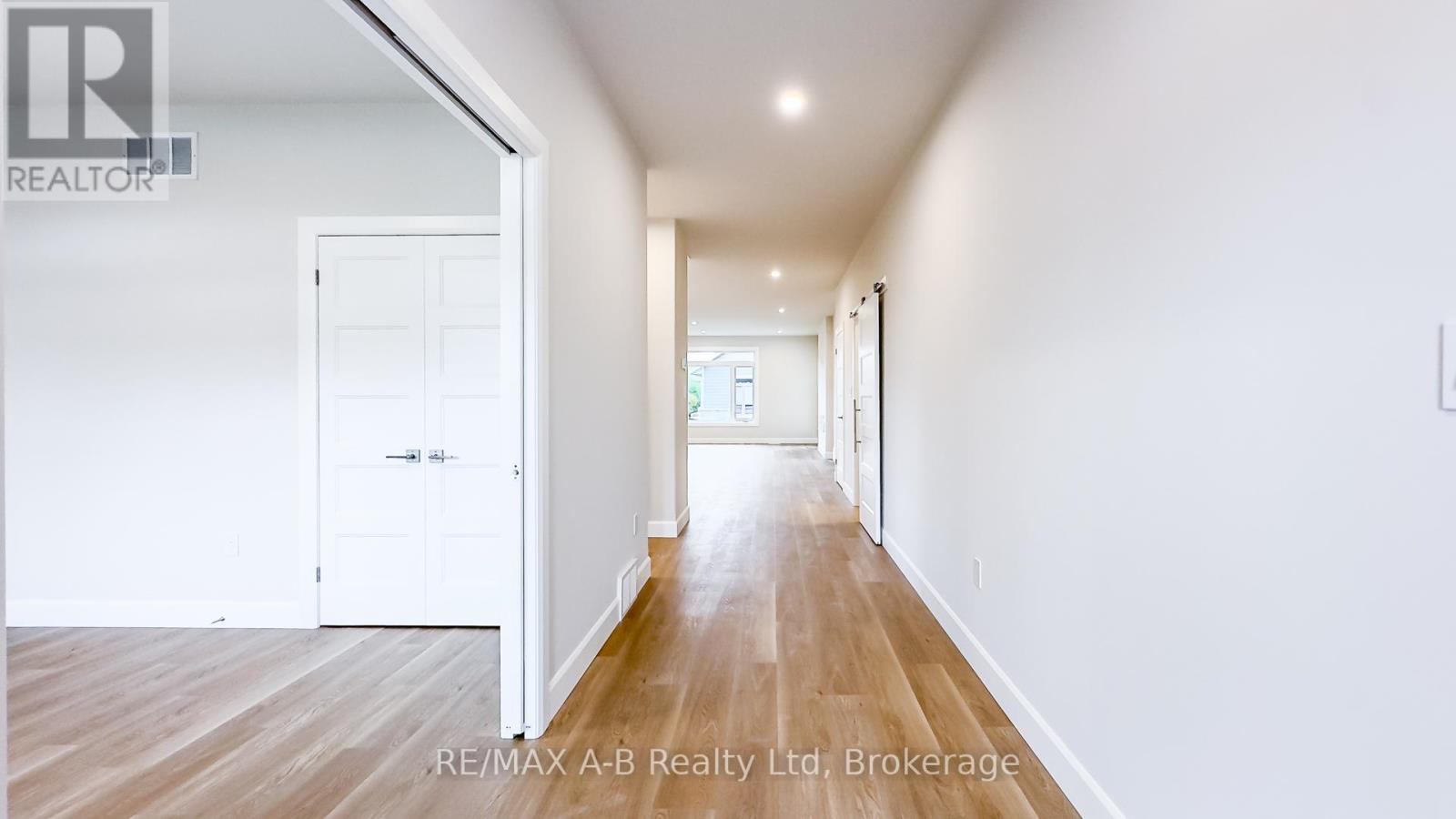 21 Nelson Street, West Perth, Ontario  N0K 1N0 - Photo 5 - X12419298