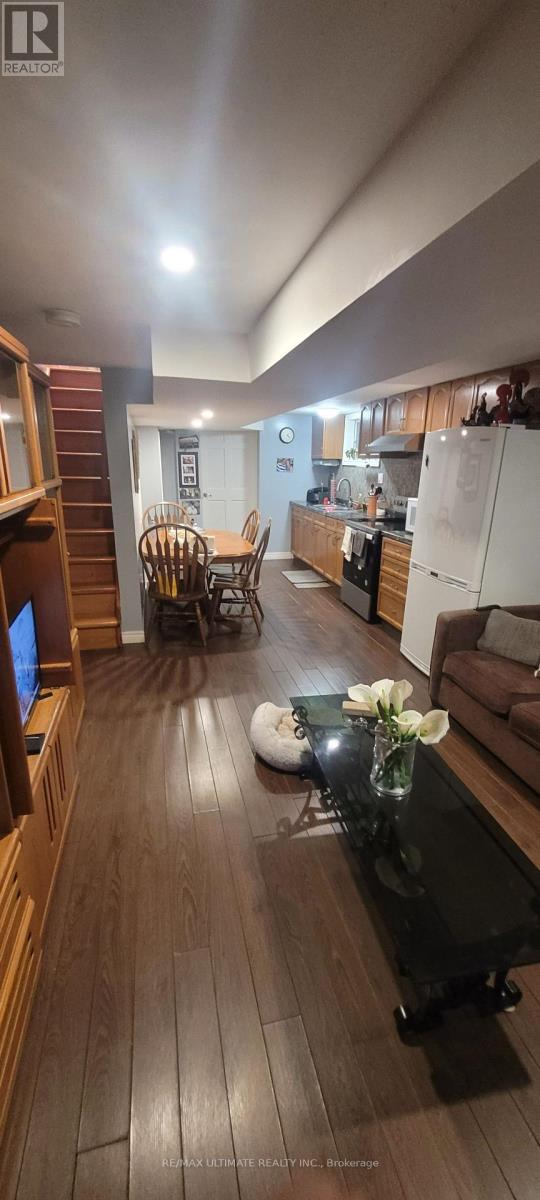 120 Rosethorn Avenue W, Toronto, Ontario  M6N 3L1 - Photo 2 - W12696070