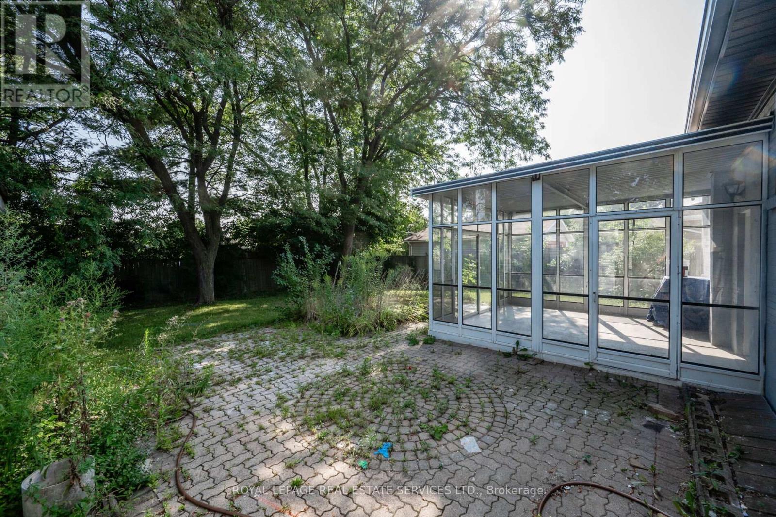 A - 575 Third Line, Oakville, Ontario  L6L 4A8 - Photo 24 - W12696078