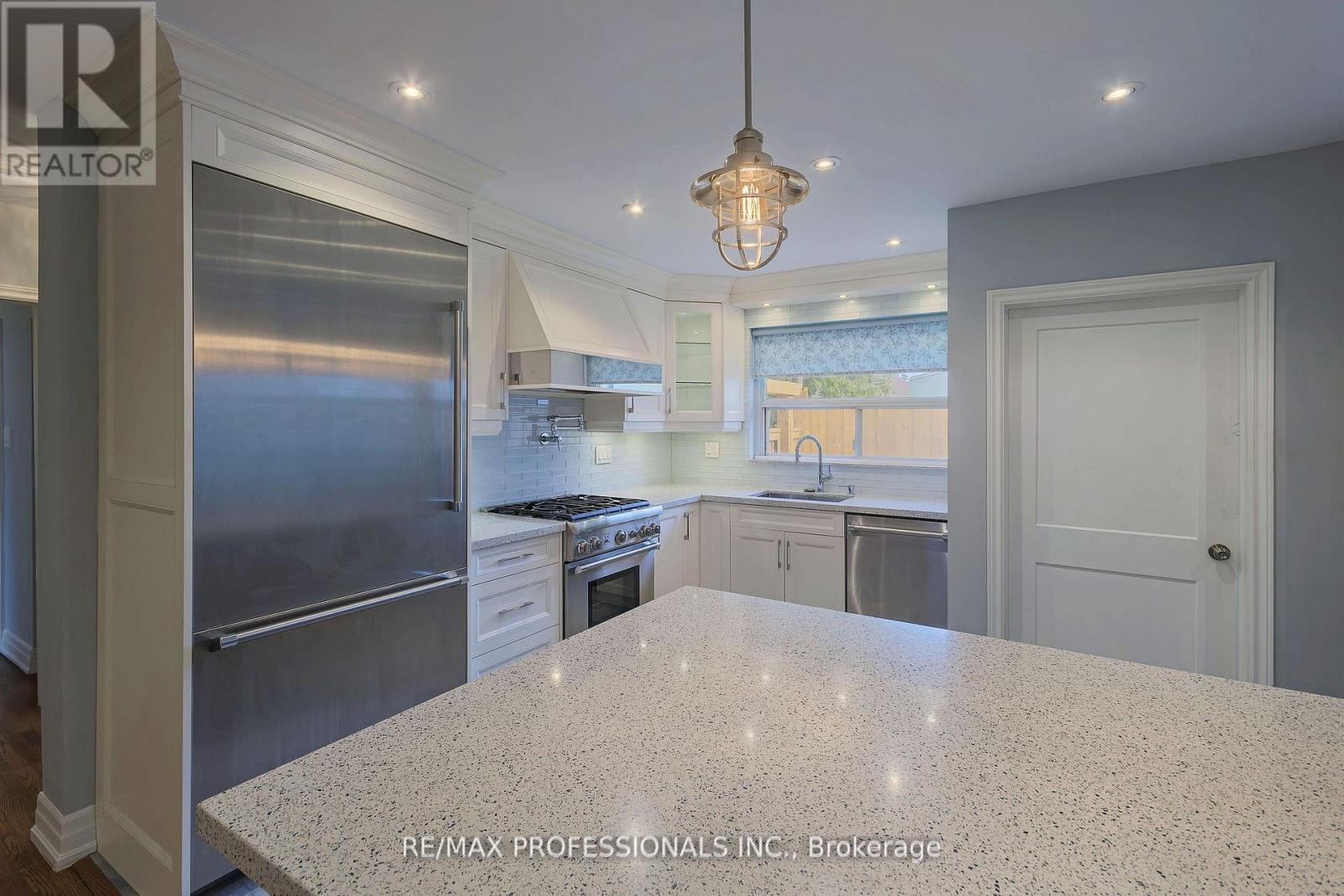 3 Eriksdale Road, Toronto, Ontario  M9C 2B5 - Photo 12 - W12696080