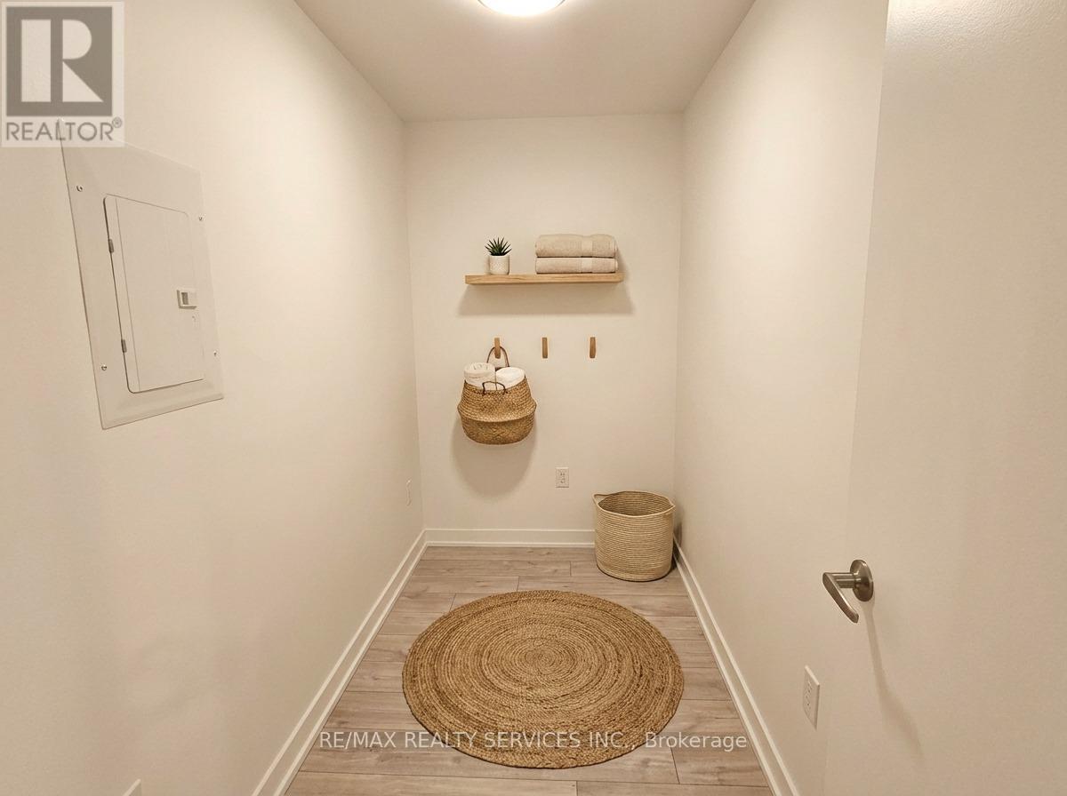 510 - 750 Whitlock Avenue, Milton, Ontario  L9E 2B9 - Photo 18 - W12696088