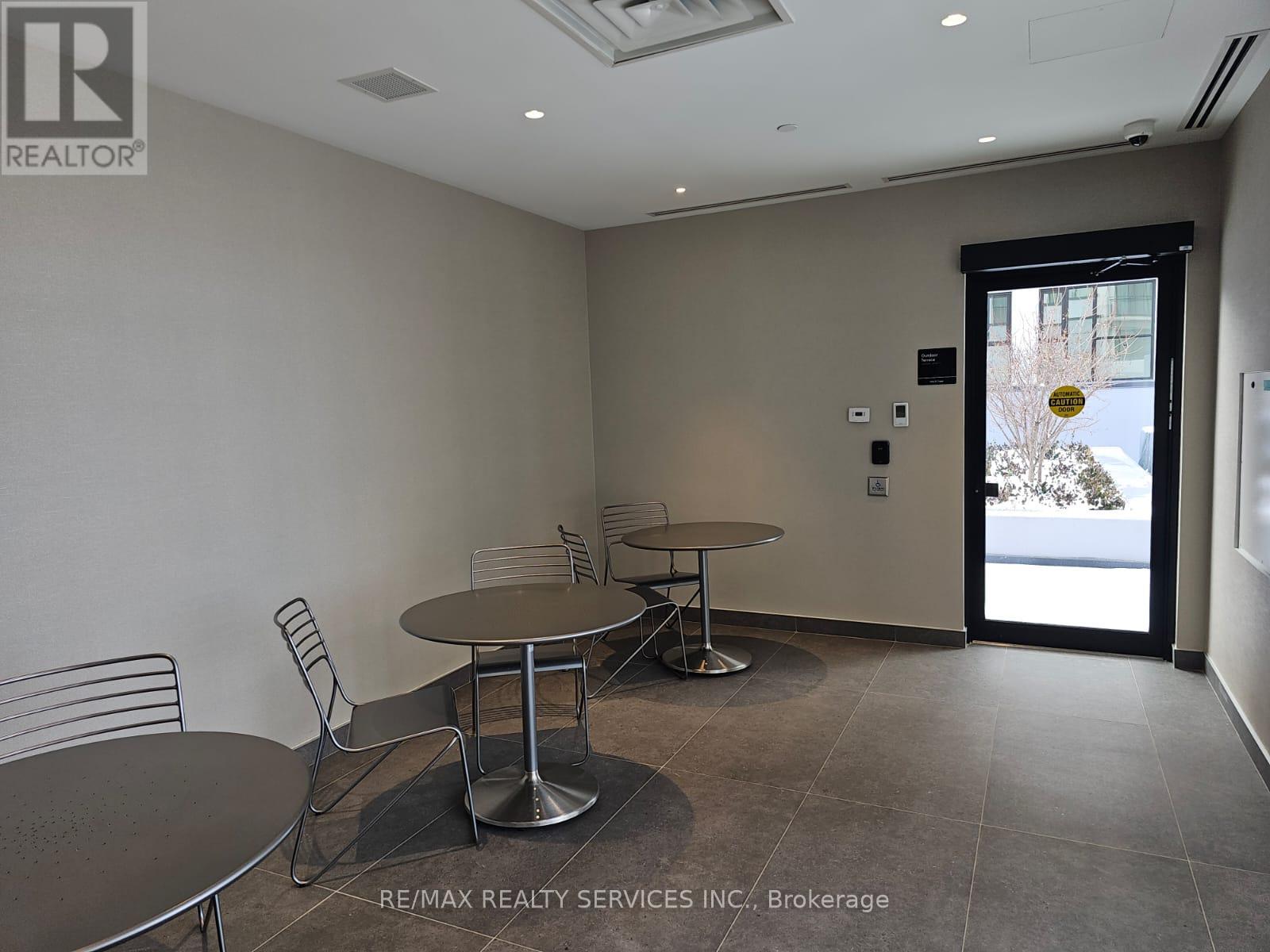 510 - 750 Whitlock Avenue, Milton, Ontario  L9E 2B9 - Photo 30 - W12696088