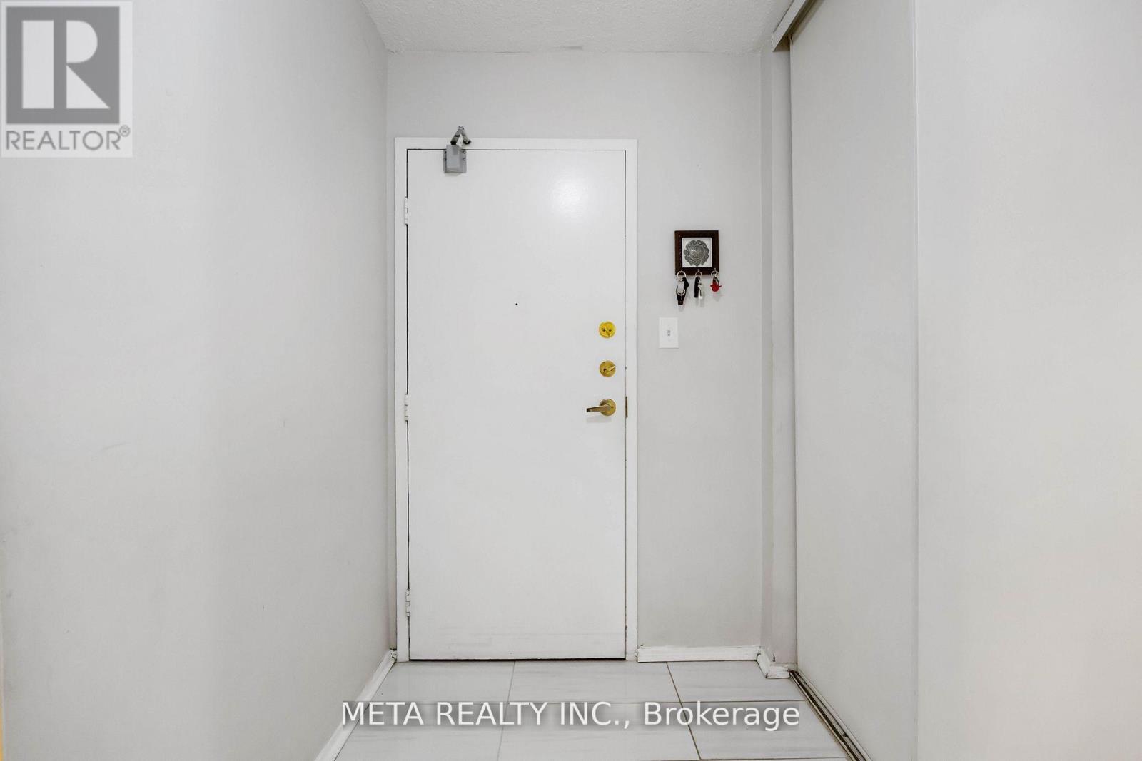 604 - 236 Albion Road, Toronto, Ontario  M9W 6A6 - Photo 3 - W12696104