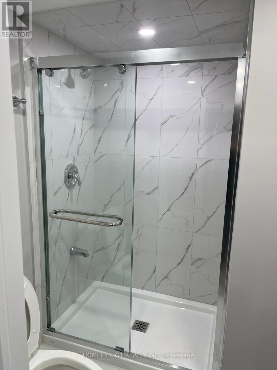 544 Remembrance Road Bsmt, Brampton, Ontario  L7A 5C8 - Photo 4 - W12696128