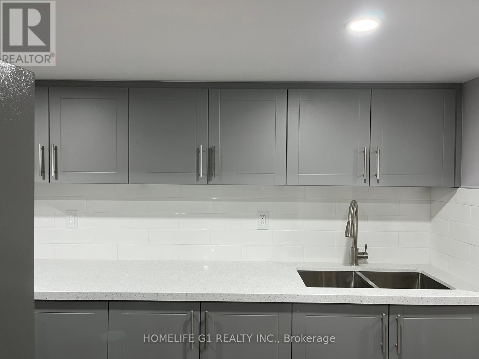 544 Remembrance Road Bsmt, Brampton, Ontario  L7A 5C8 - Photo 7 - W12696128