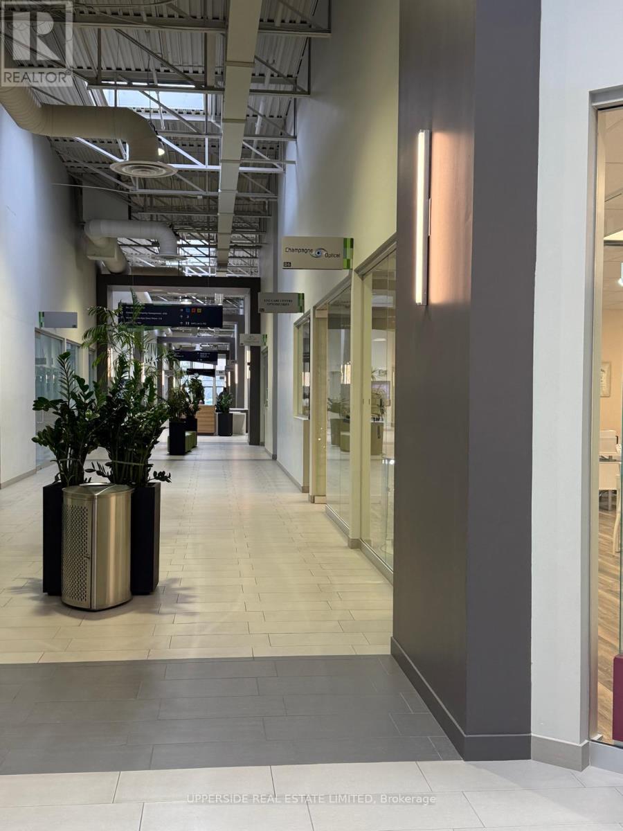 B6 - 2 Champagne Drive, Toronto, Ontario  M3J 0K2 - Photo 10 - W12696134