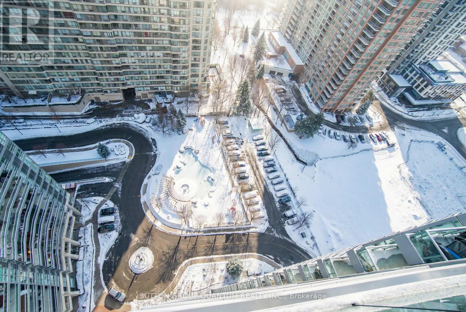 2705 - 1 Elm Drive W, Mississauga, Ontario  L5B 4M1 - Photo 4 - W12696160