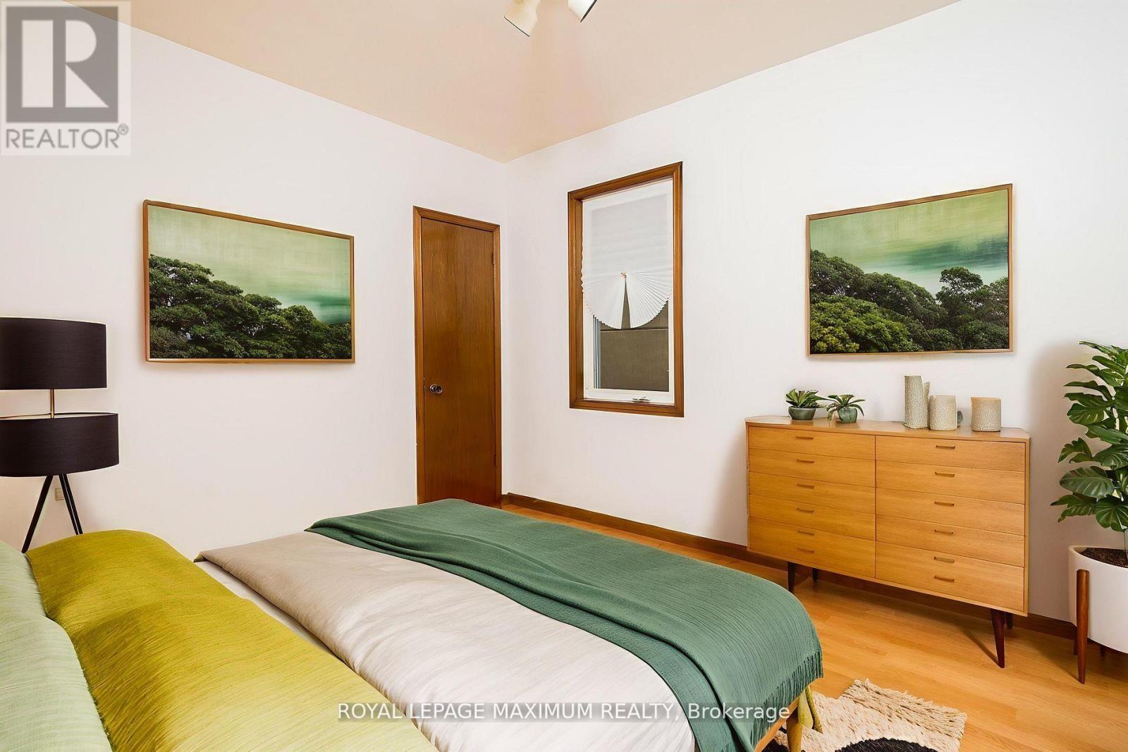 161 Caledonia Road, Toronto, Ontario  M6E 4S8 - Photo 37 - W12696172