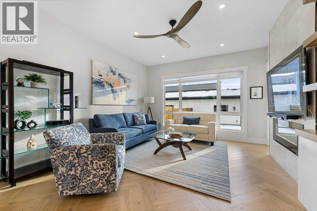 1919 21 Avenue Nw, Calgary, Alberta  T2M 1M7 - Photo 12 - A2277120