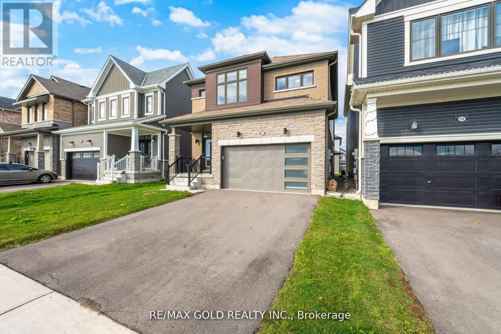 128 Whithorn Crescent, Haldimand, Ontario  N3W 0G4 - Photo 2 - X12696132