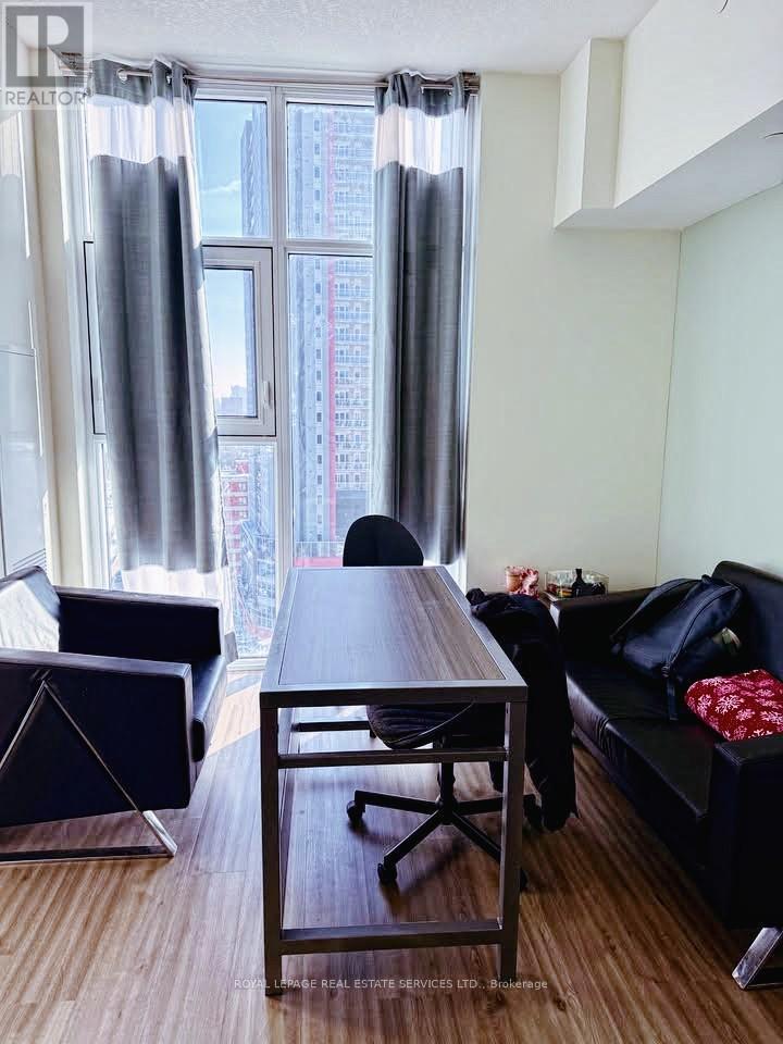 1510 - 239 Albert Street, Waterloo, Ontario  N2L 0K5 - Photo 3 - X12696136