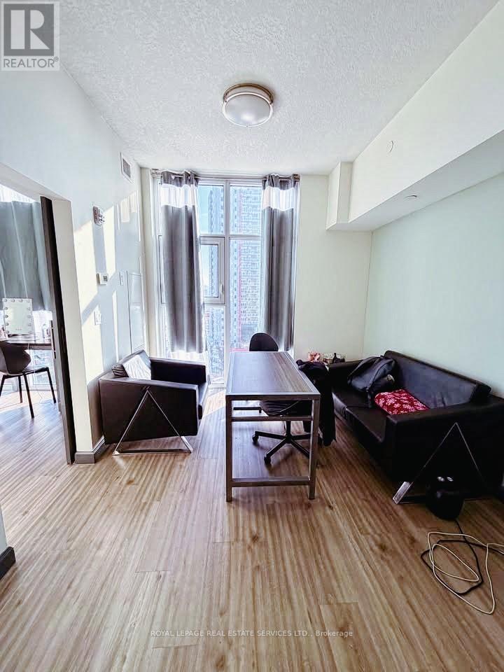 1510 - 239 Albert Street, Waterloo, Ontario  N2L 0K5 - Photo 4 - X12696136