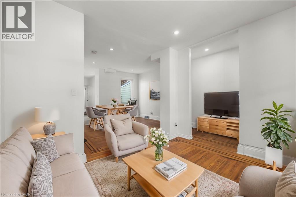 88 Chestnut Avenue, Hamilton, Ontario  L8L 6K9 - Photo 4 - 40798211