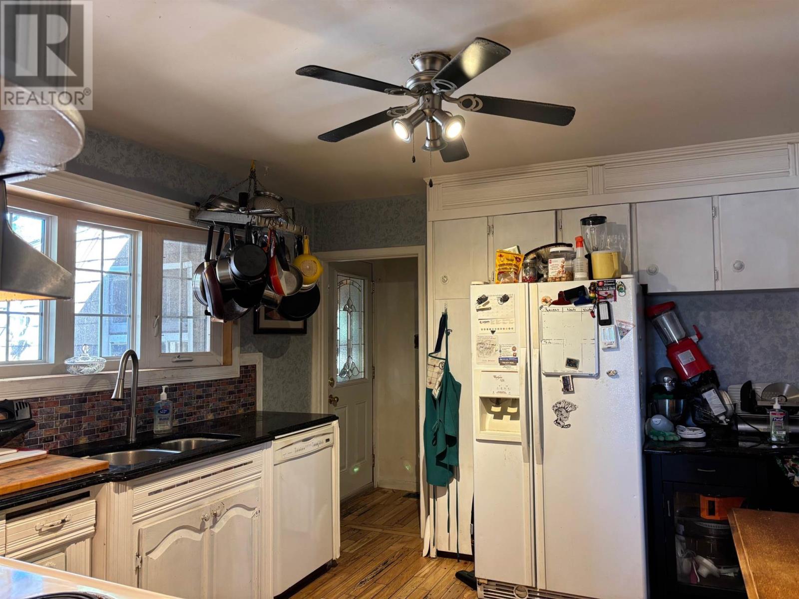 30 Denison Rd, Elliot Lake, Ontario  P5A 1L7 - Photo 16 - SM252909