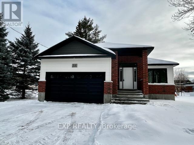 53 CRAIG STREET, Russell, Ontario