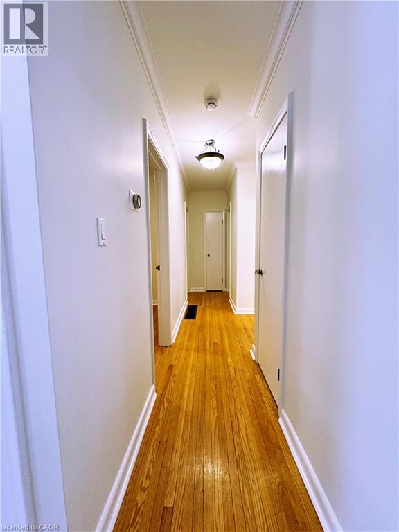 646 Iroquois Avenue, Ancaster, Ontario  L9G 3B4 - Photo 11 - 40796385