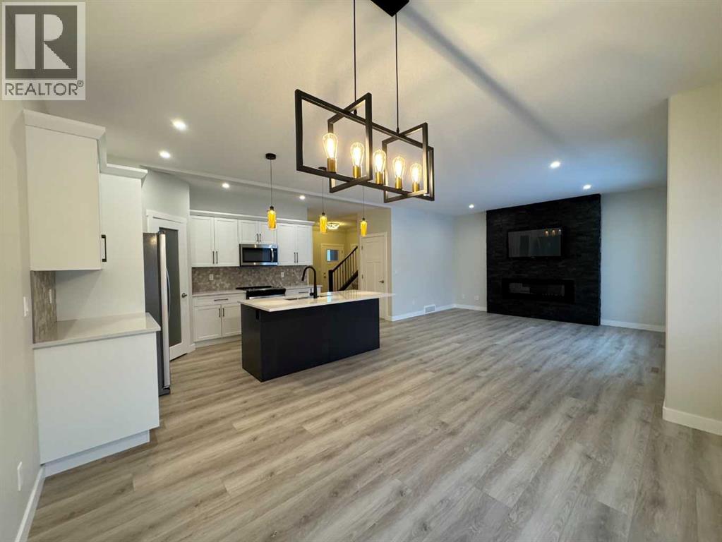 53 Emmett Crescent, Red Deer, Alberta  T4P 3G8 - Photo 6 - A2274833