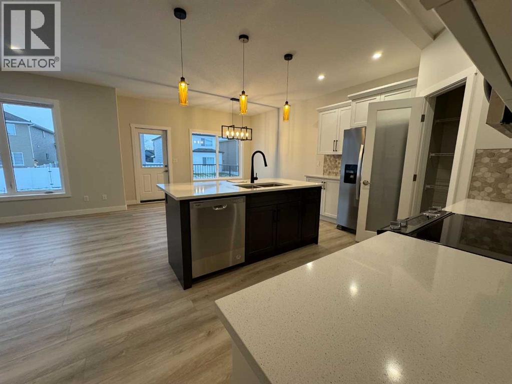 53 Emmett Crescent, Red Deer, Alberta  T4P 3G8 - Photo 13 - A2274833