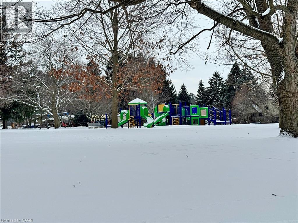 646 Iroquois Avenue, Ancaster, Ontario  L9G 3B4 - Photo 22 - 40796385