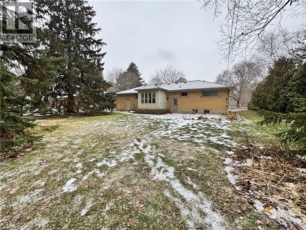 646 Iroquois Avenue, Ancaster, Ontario  L9G 3B4 - Photo 19 - 40796385