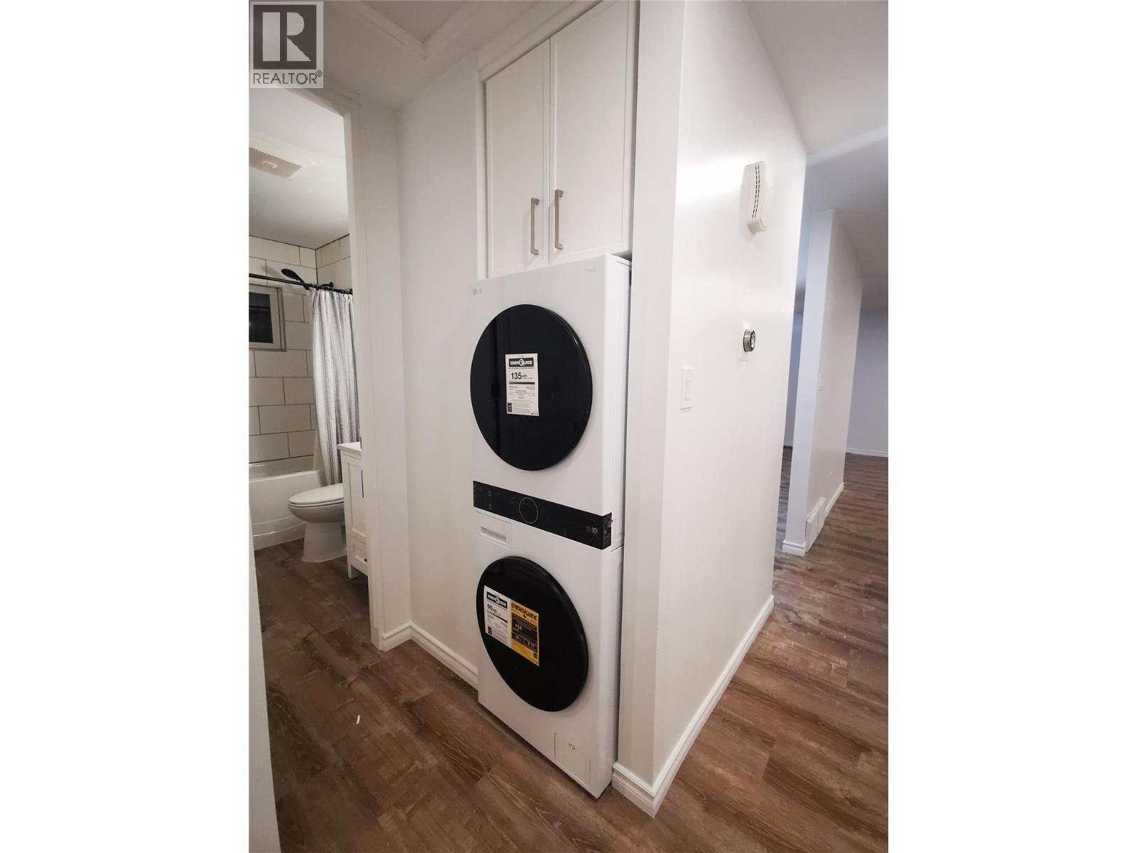 208 Tamarack Avenue, Kamloops, British Columbia V2B 1G7 - Photo 44 - 10372575