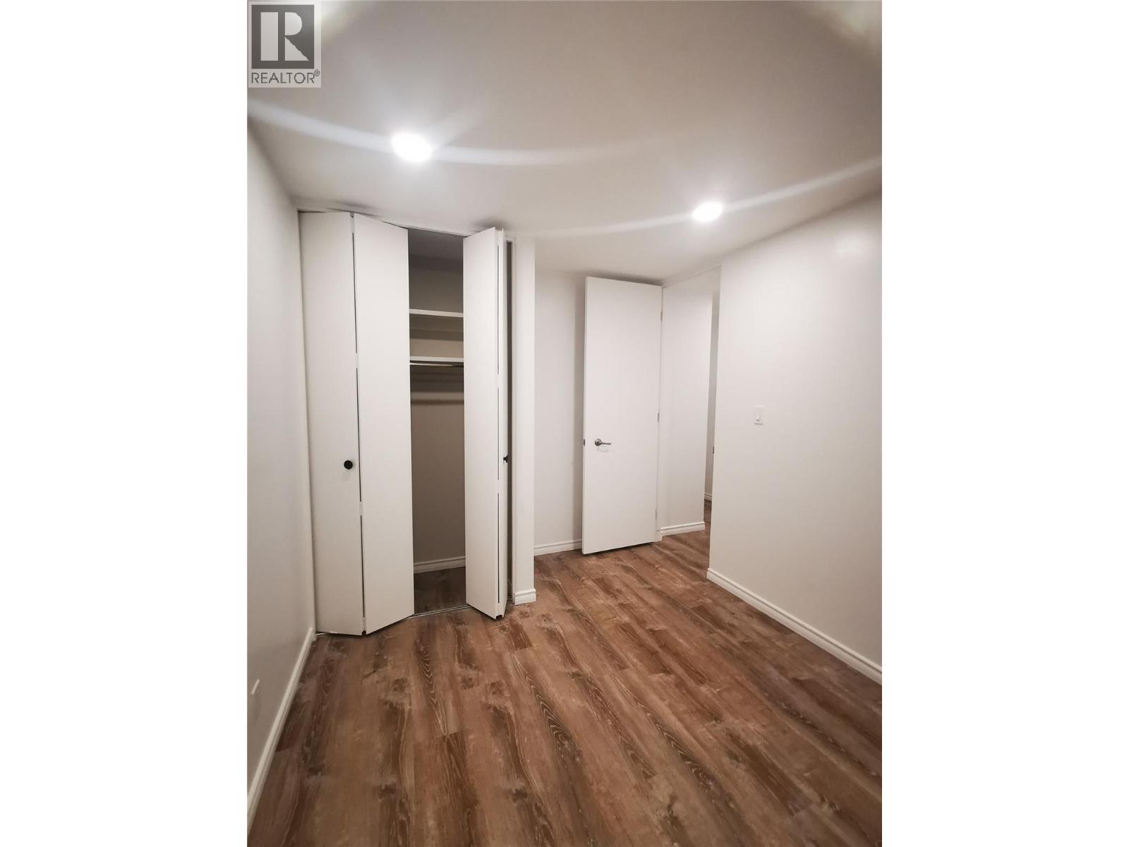 208 Tamarack Avenue, Kamloops, British Columbia V2B 1G7 - Photo 19 - 10372575