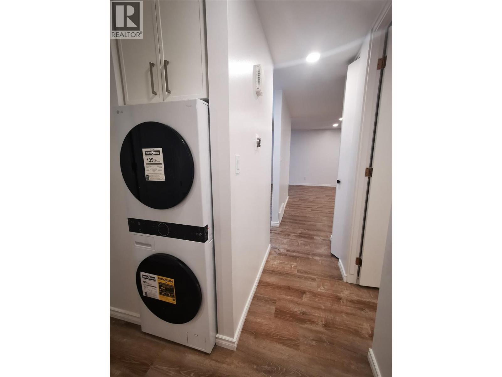 208 Tamarack Avenue, Kamloops, British Columbia V2B 1G7 - Photo 21 - 10372575