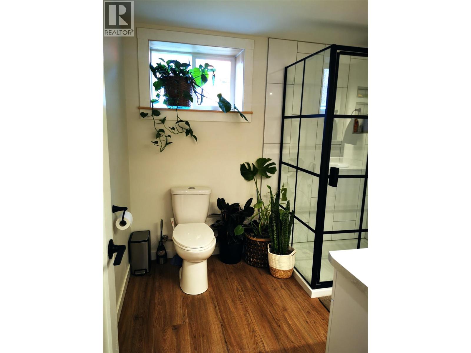 208 Tamarack Avenue, Kamloops, British Columbia V2B 1G7 - Photo 78 - 10372575