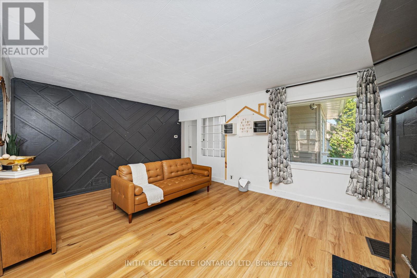 730 Talfourd Street, Sarnia, Ontario  N7T 1R9 - Photo 5 - X12696212