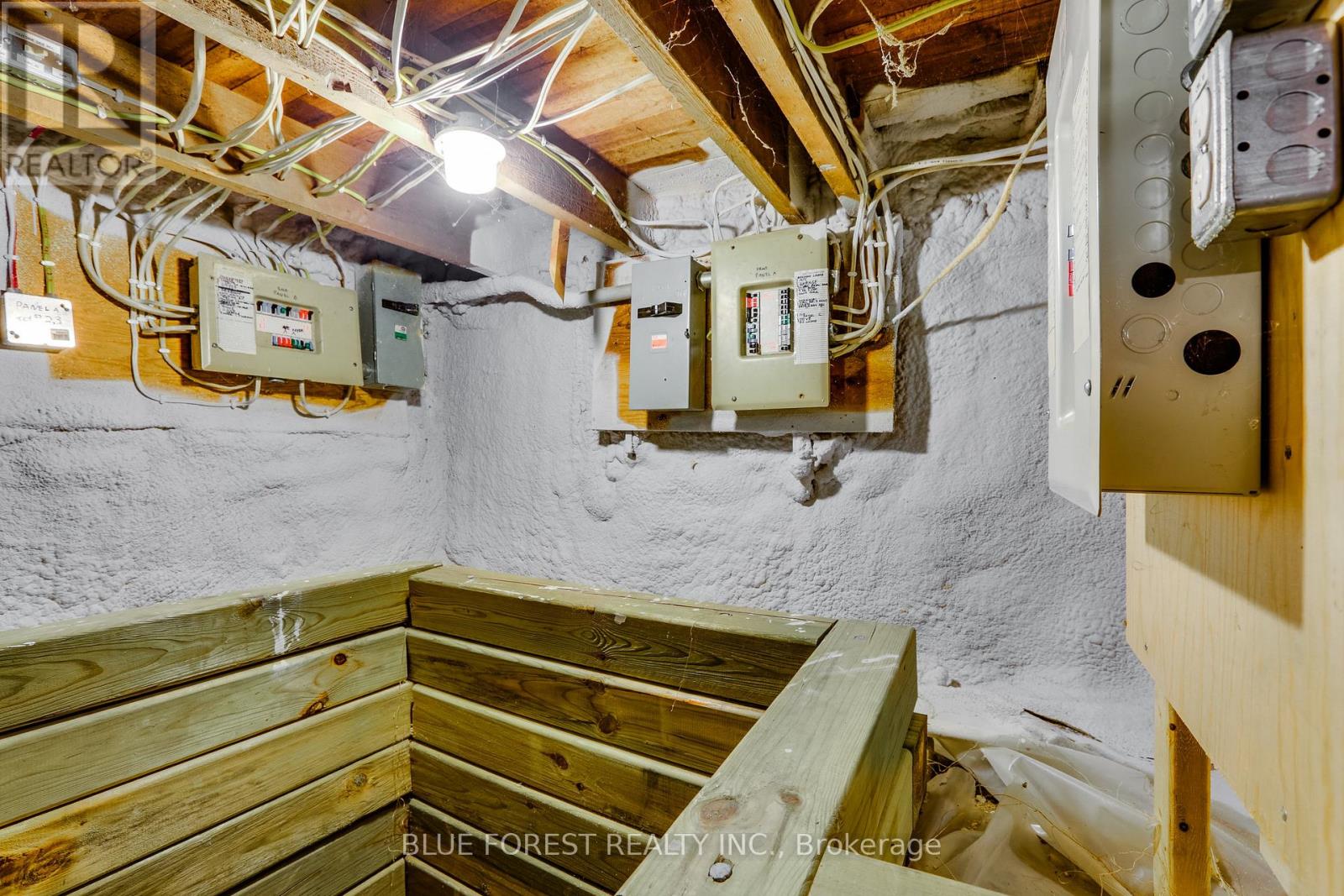 17 Mcdonald Avenue, London North, Ontario  N6G 1A9 - Photo 42 - X12696222