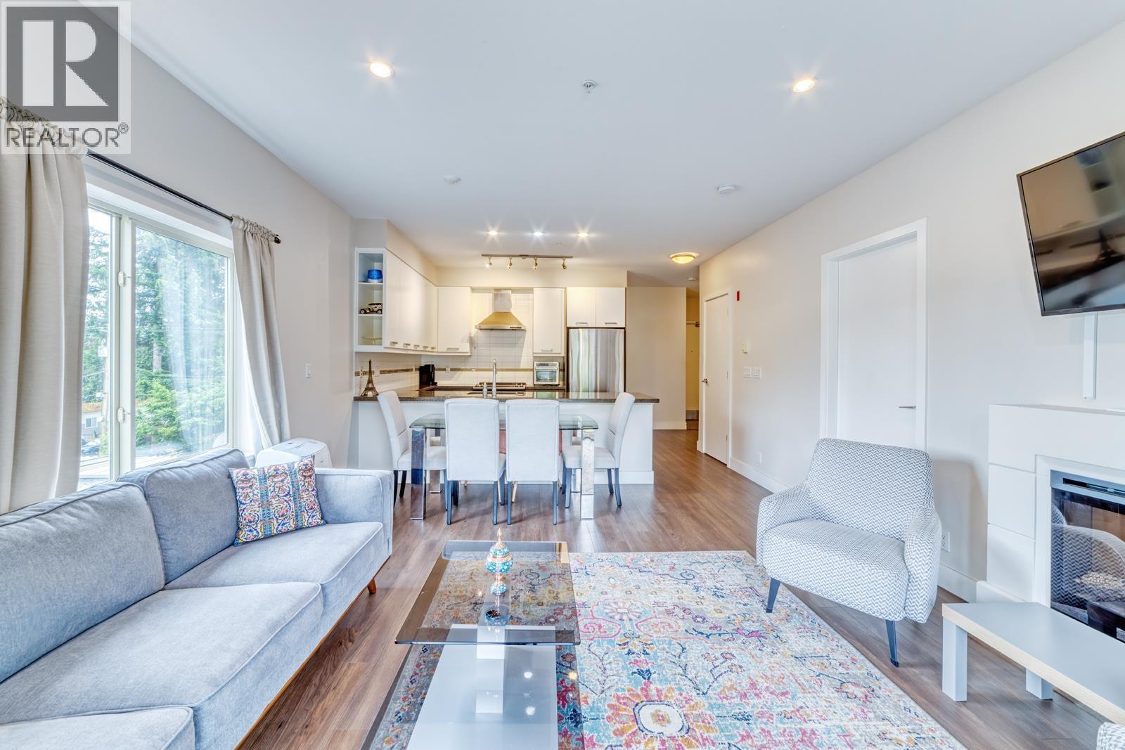 304 1273 Marine Drive, North Vancouver, British Columbia  V7P 1T3 - Photo 10 - R3079480