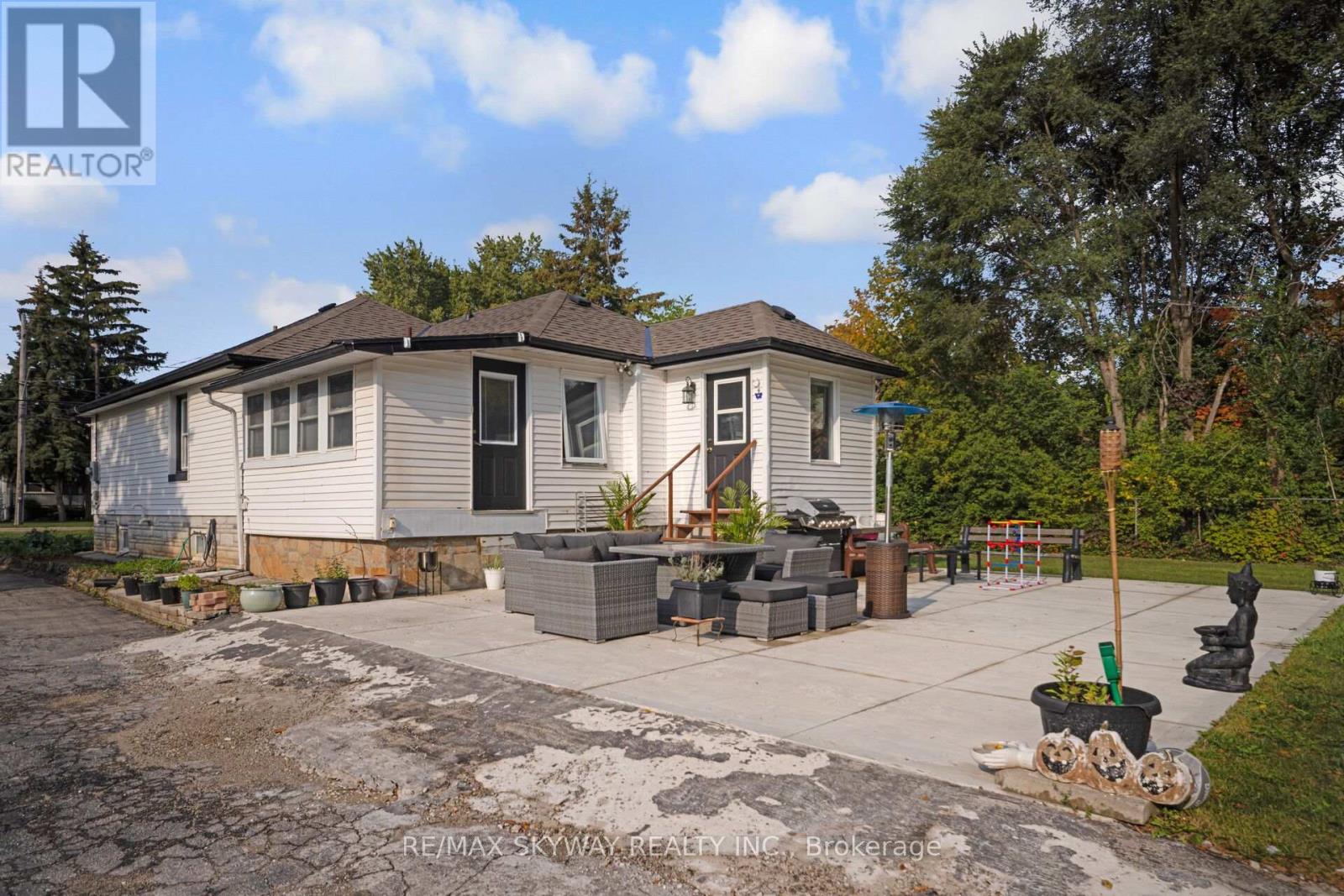 45 Confederation Street, Halton Hills, Ontario  L7G 3R4 - Photo 20 - W12680978