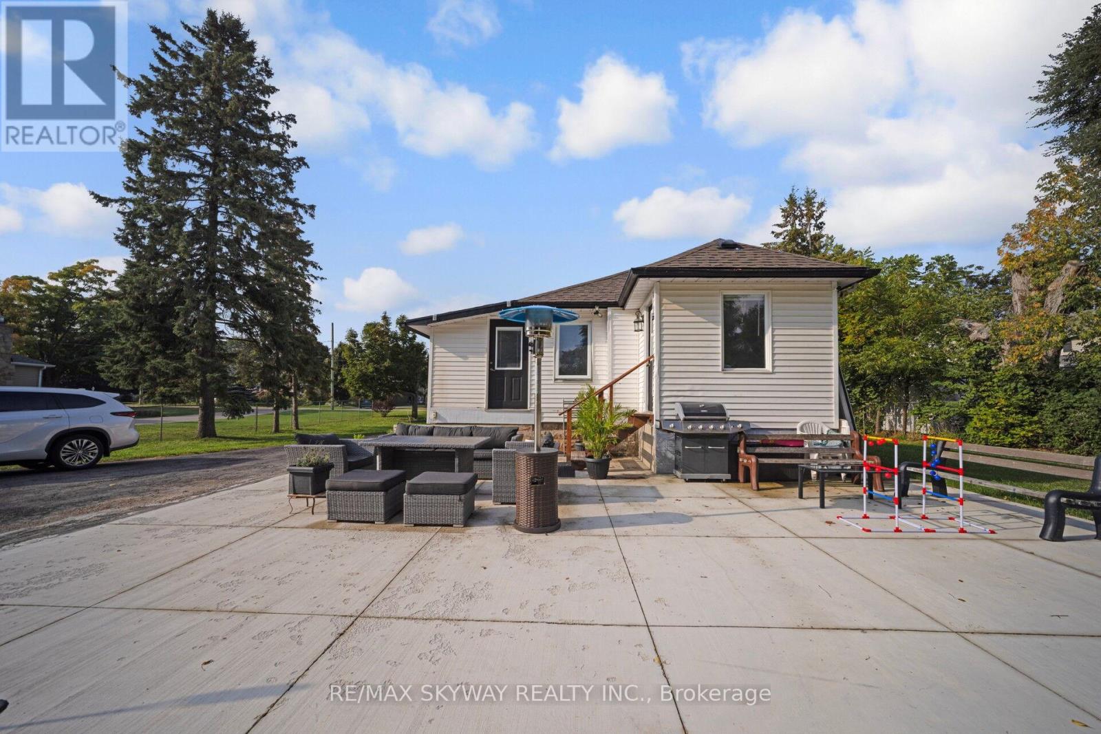 45 Confederation Street, Halton Hills, Ontario  L7G 3R4 - Photo 21 - W12680978