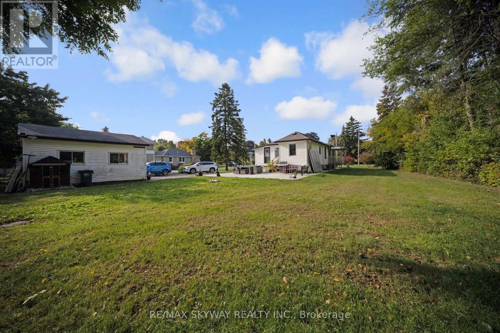 45 Confederation Street, Halton Hills, Ontario  L7G 3R4 - Photo 23 - W12680978