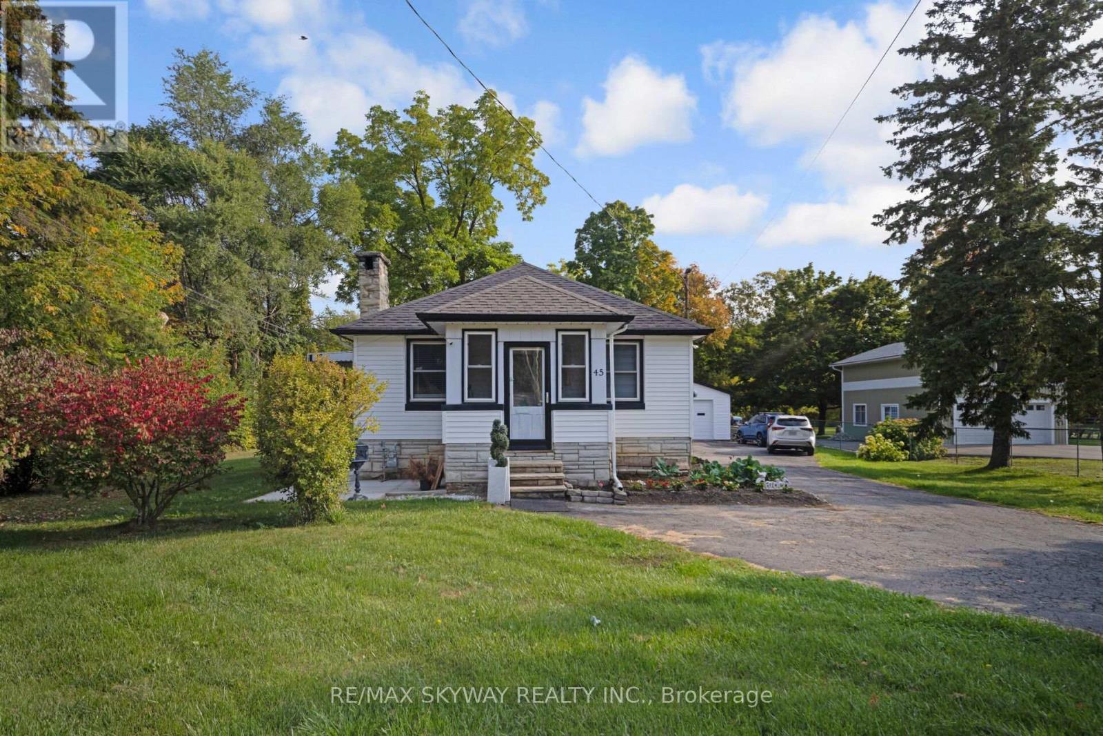 45 Confederation Street, Halton Hills, Ontario  L7G 3R4 - Photo 17 - W12680978