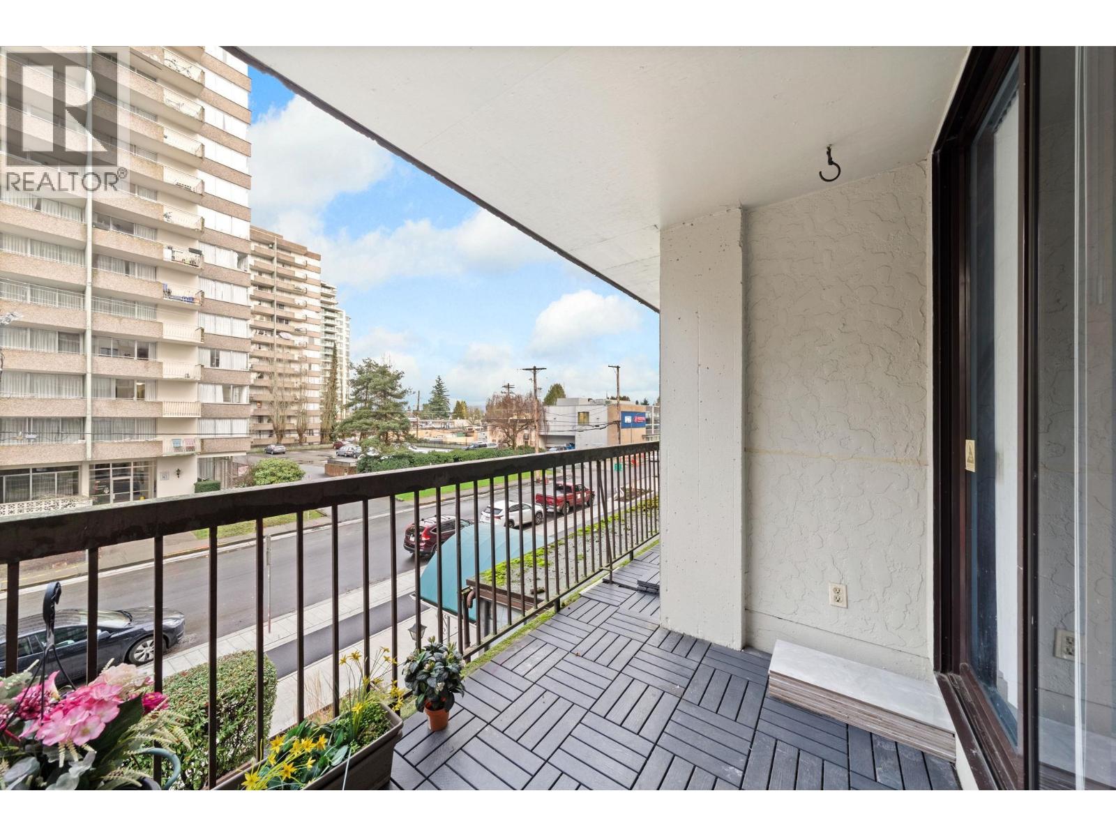 301 620 Seventh Avenue, New Westminster, British Columbia  V3M 5T6 - Photo 22 - R3079143