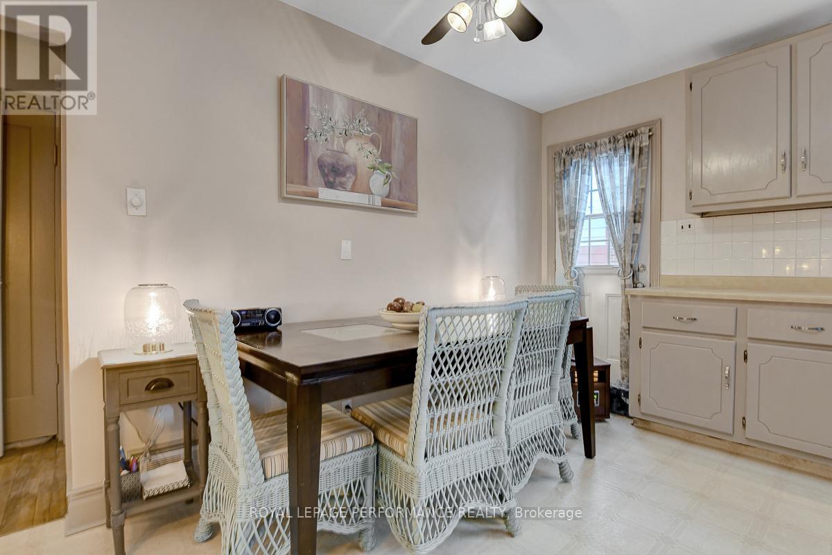 103 Glynn Avenue, Ottawa, Ontario  K1K 1S7 - Photo 11 - X12696306