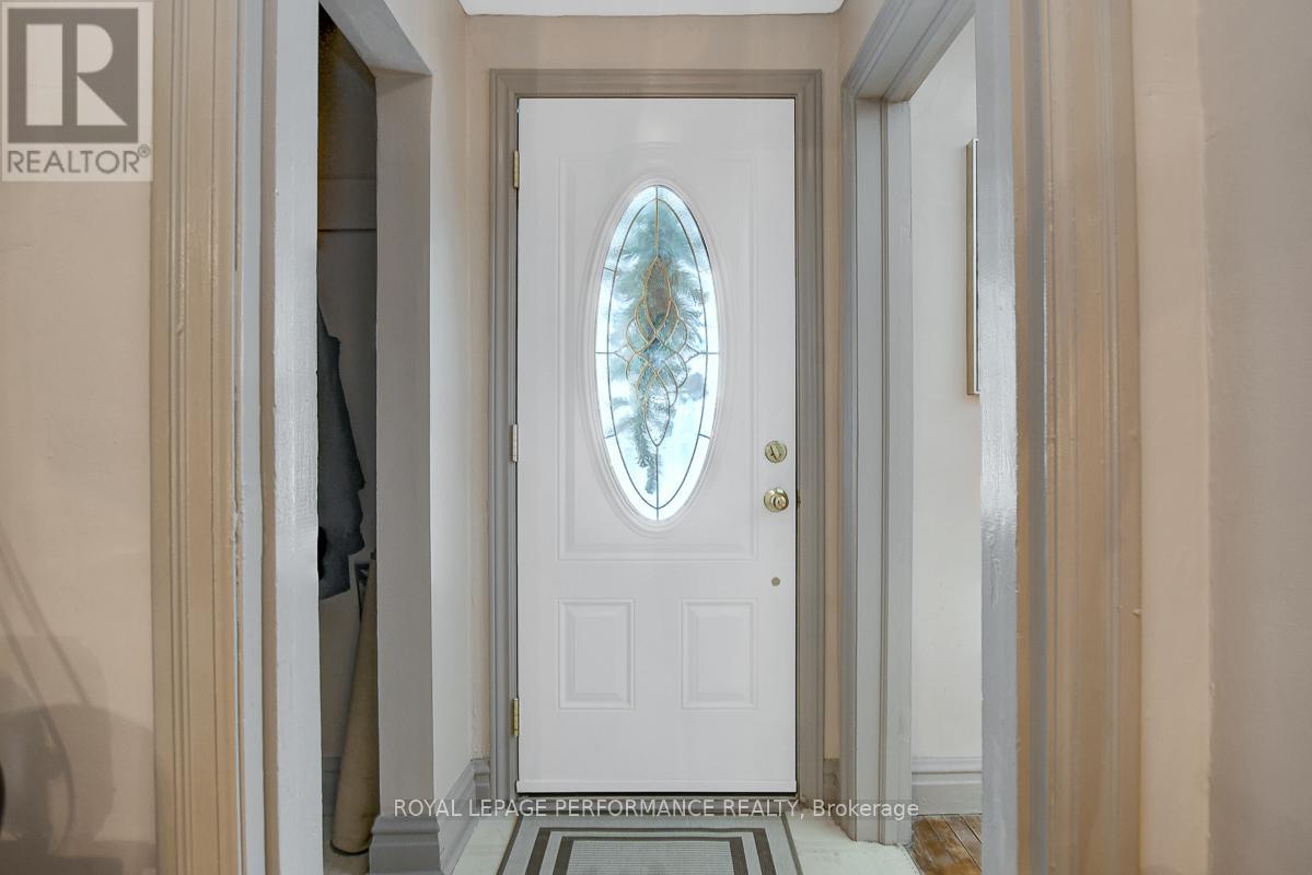 103 Glynn Avenue, Ottawa, Ontario  K1K 1S7 - Photo 2 - X12696306