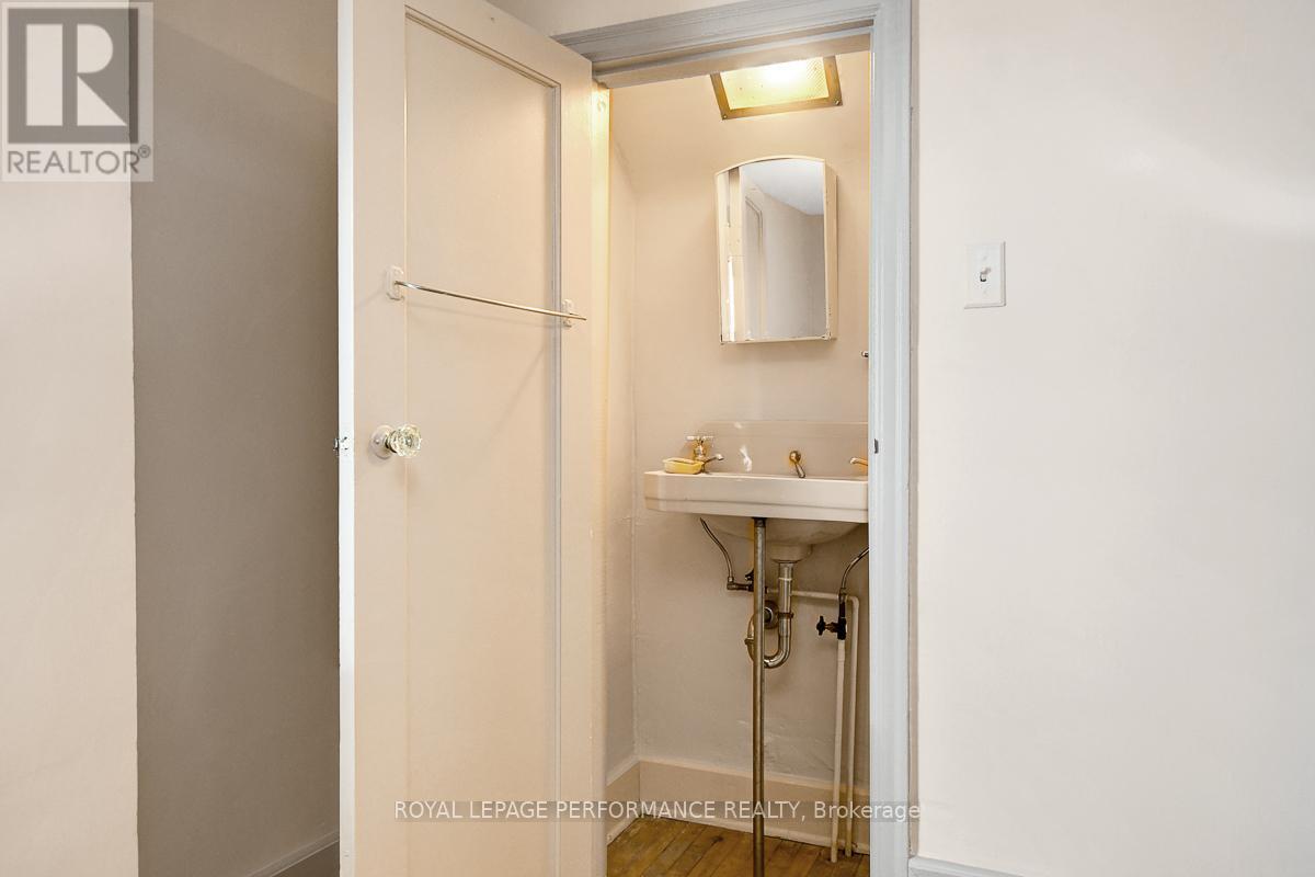 103 Glynn Avenue, Ottawa, Ontario  K1K 1S7 - Photo 24 - X12696306