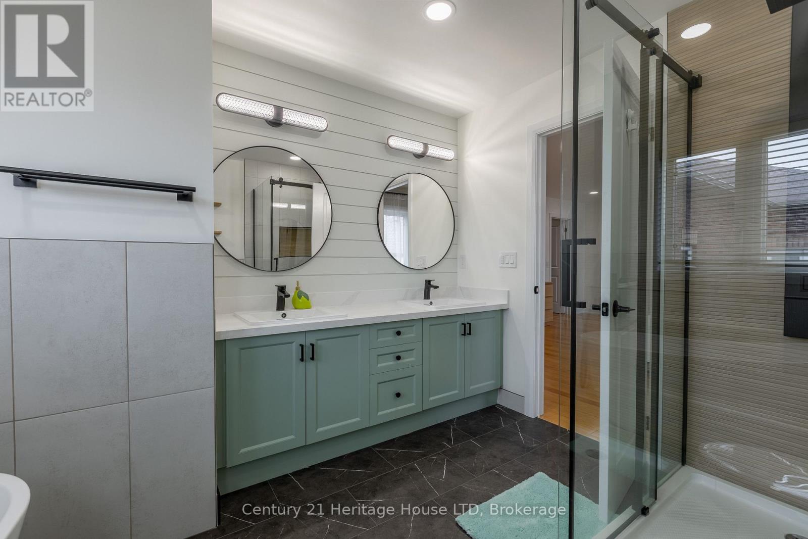 5 Juneberry Road, Thorold, Ontario  L2V 0B2 - Photo 26 - X12696276