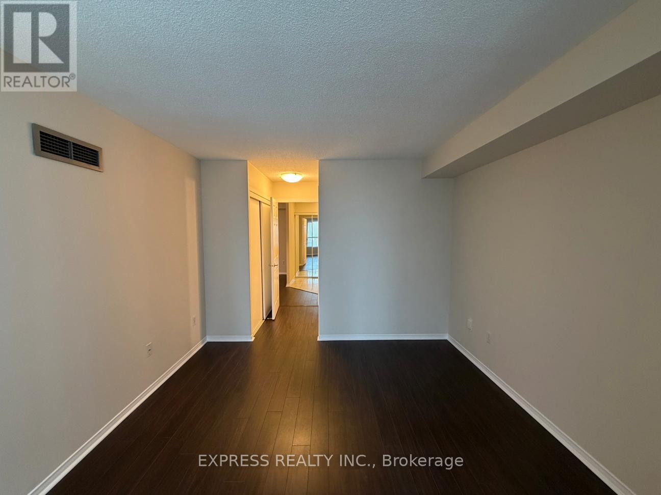 809 - 29 Pemberton Avenue, Toronto, Ontario  M2M 4L5 - Photo 8 - C12695606