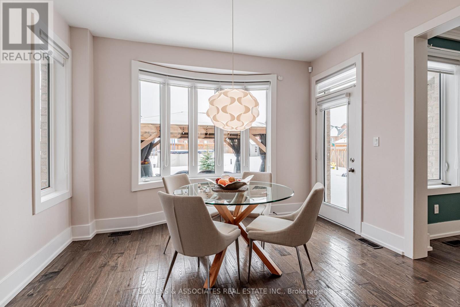 26 Marks Road, Springwater, Ontario  L9X 0S5 - Photo 14 - S12694752