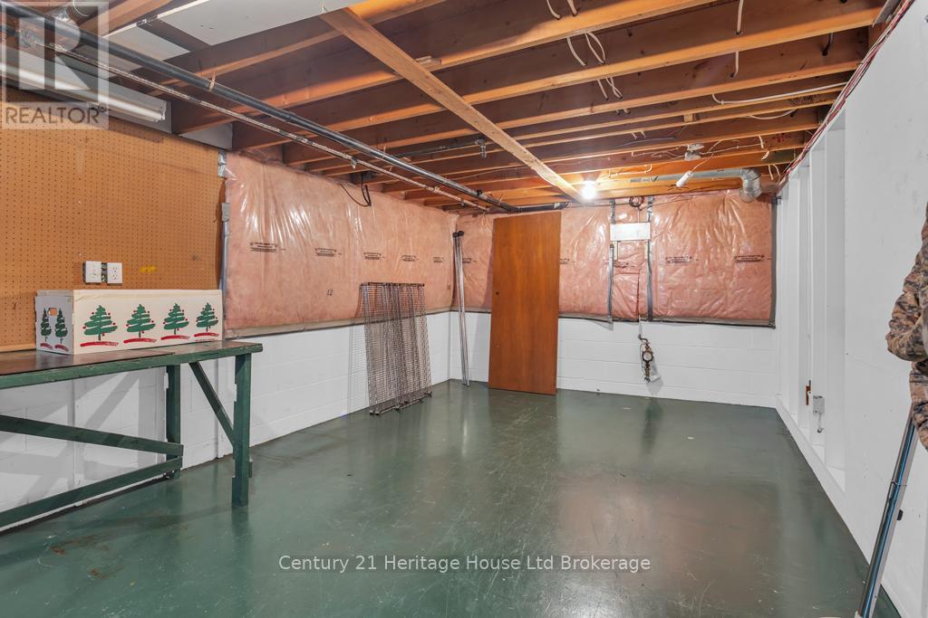 109 Lyndale Crescent, Woodstock, Ontario  N4S 7S8 - Photo 16 - X12696198