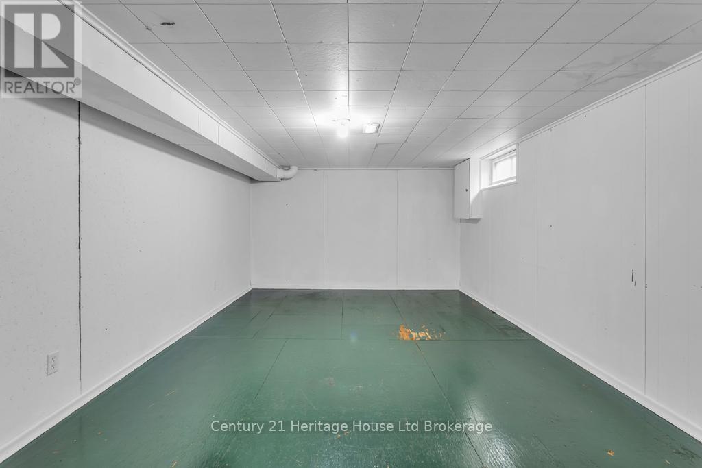 109 Lyndale Crescent, Woodstock, Ontario  N4S 7S8 - Photo 17 - X12696198