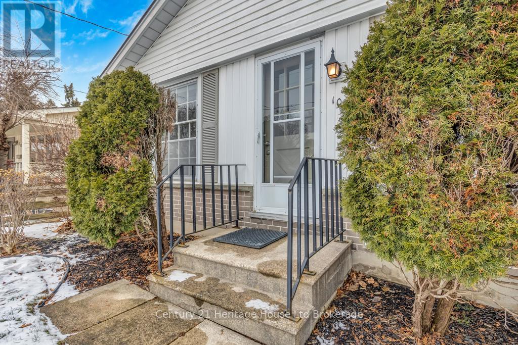 109 Lyndale Crescent, Woodstock, Ontario  N4S 7S8 - Photo 24 - X12696198