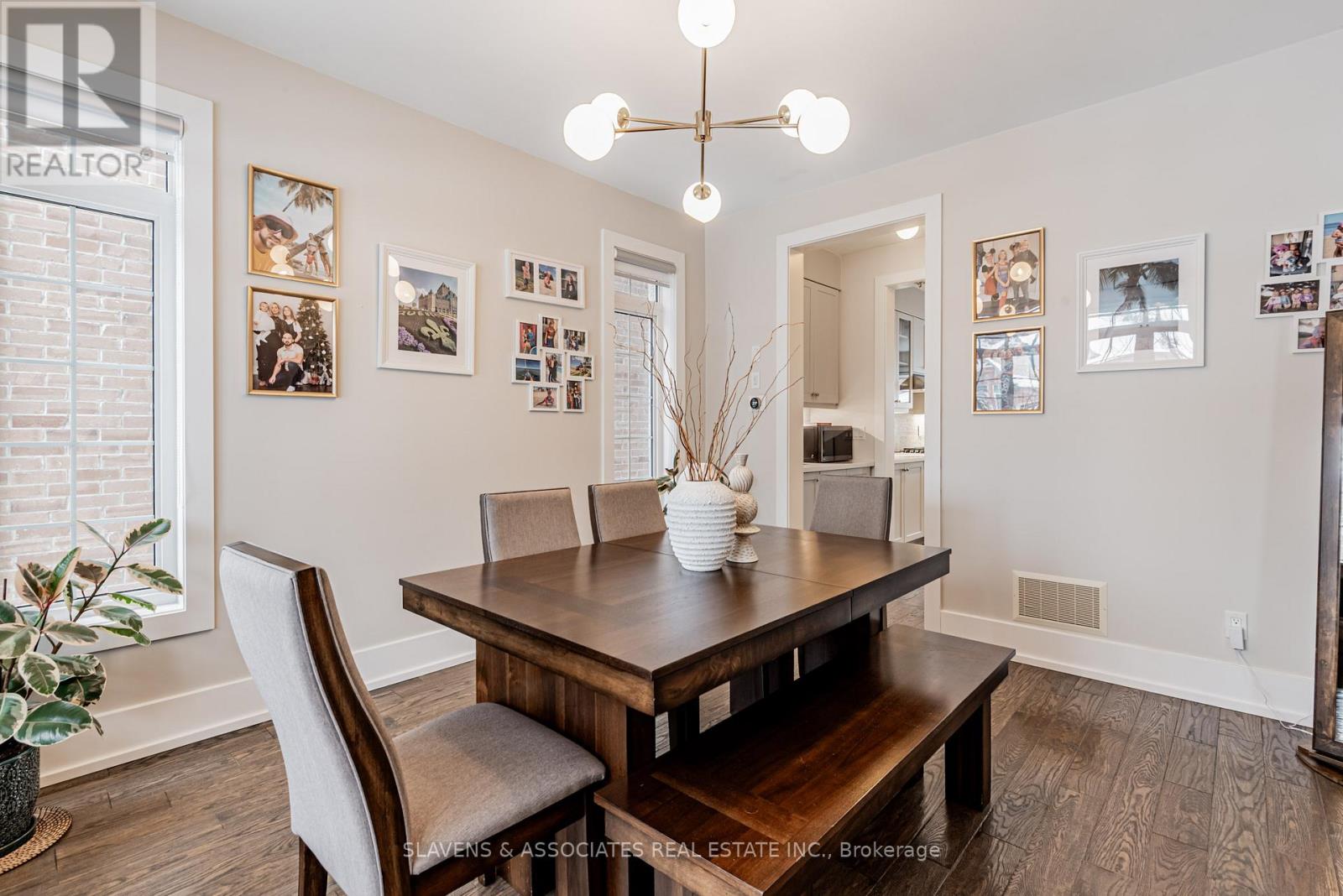 26 Marks Road, Springwater, Ontario  L9X 0S5 - Photo 8 - S12694752