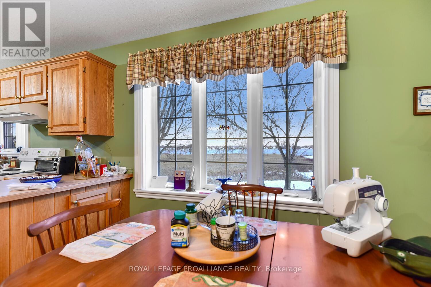 2111 County Road 2 Road E, Edwardsburgh/cardinal, Ontario  K0E 1T1 - Photo 16 - X12696346